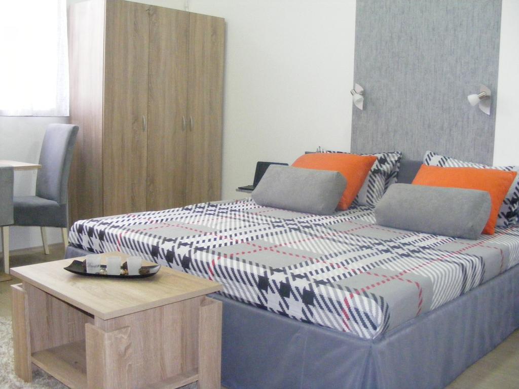Valor Central Apartments Скоп'є Екстер'єр фото